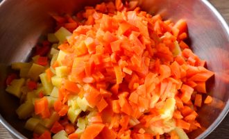 подрібнити моркву