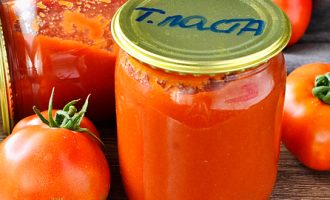 рецепт домашньої томатної пасти на зиму